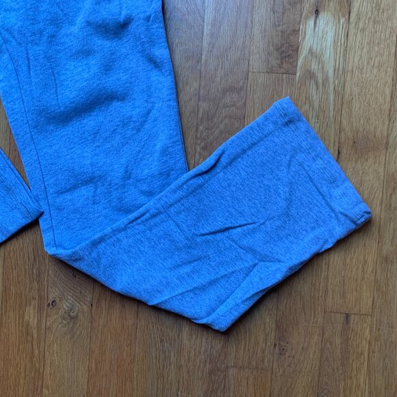 NWT Old Navy Wide Leg Sweatpants LIGHT Grey Girls Size 10-12 - Picture 4 of 9